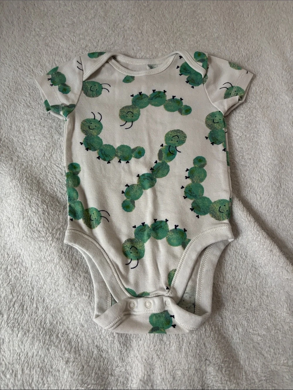 Baby Short Sleeve Onesies & Shorts (6-12 Months)